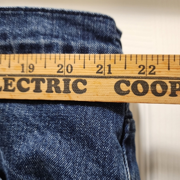 Levi’s 550 Jeans Men's 46x32 Blue Relaxed Straight Classic Dark Wash 46 X 32 - Picture 4 of 9